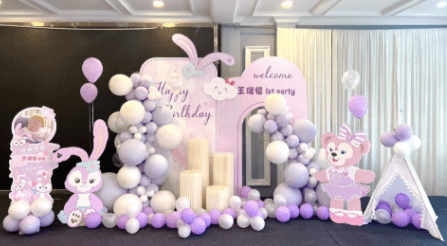 What Are the Key Things to Look for in a Professional Balloon Arch Service for Corporate Events?